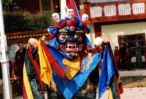 Čhamové tance tibetských mnichů